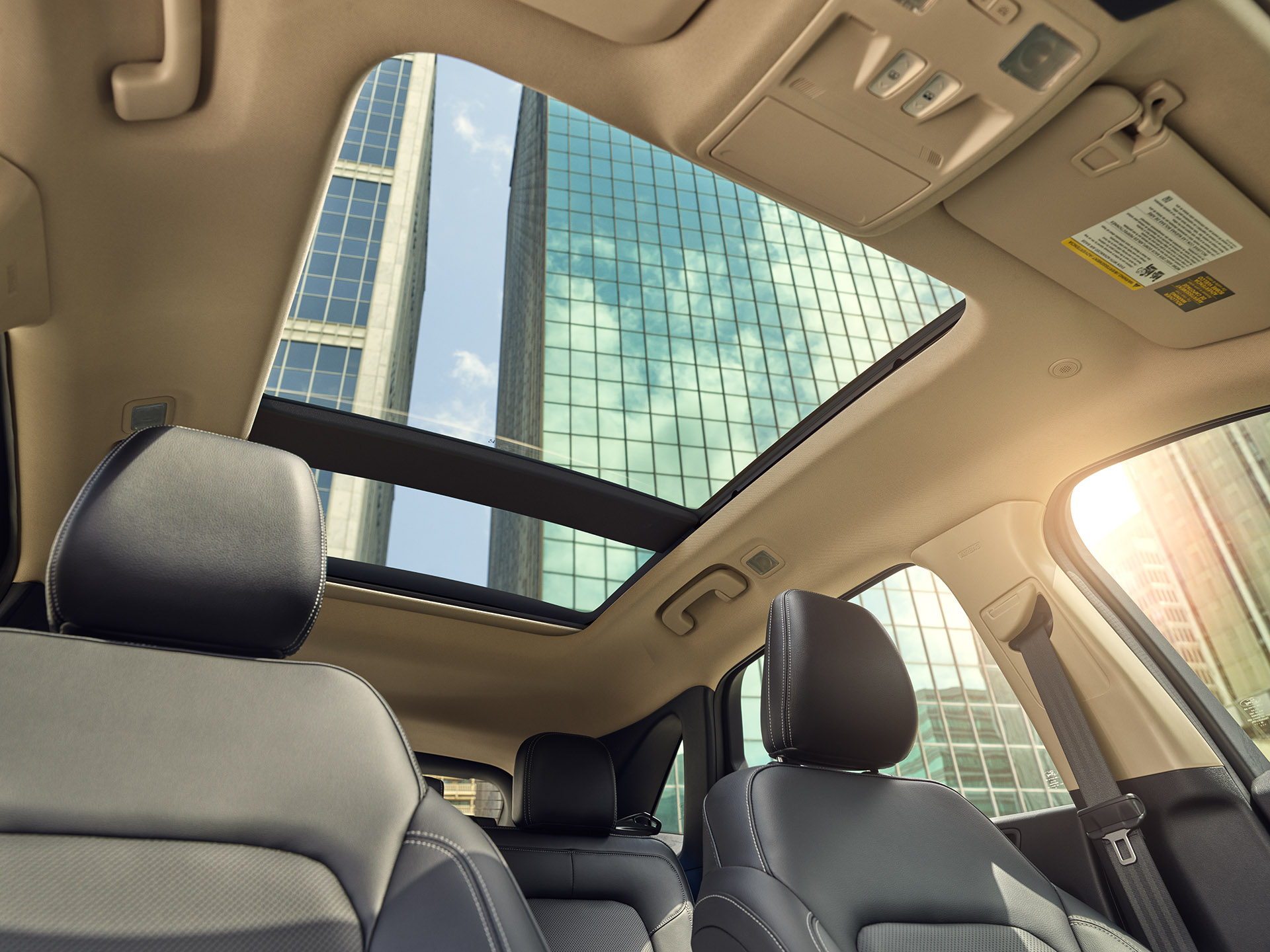 32_MOONROOF_FINAL_1920pxl